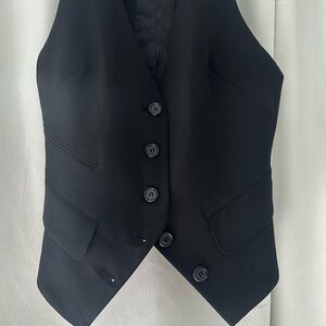 Elizabeth & James Vest